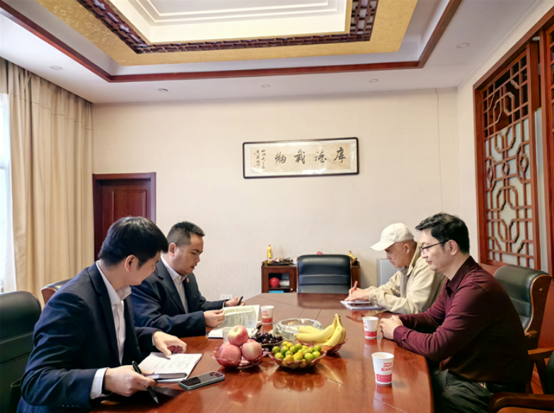 走访企业听心声，法治护航助发展 ——黄州区法院走访辖区企业界人大代表